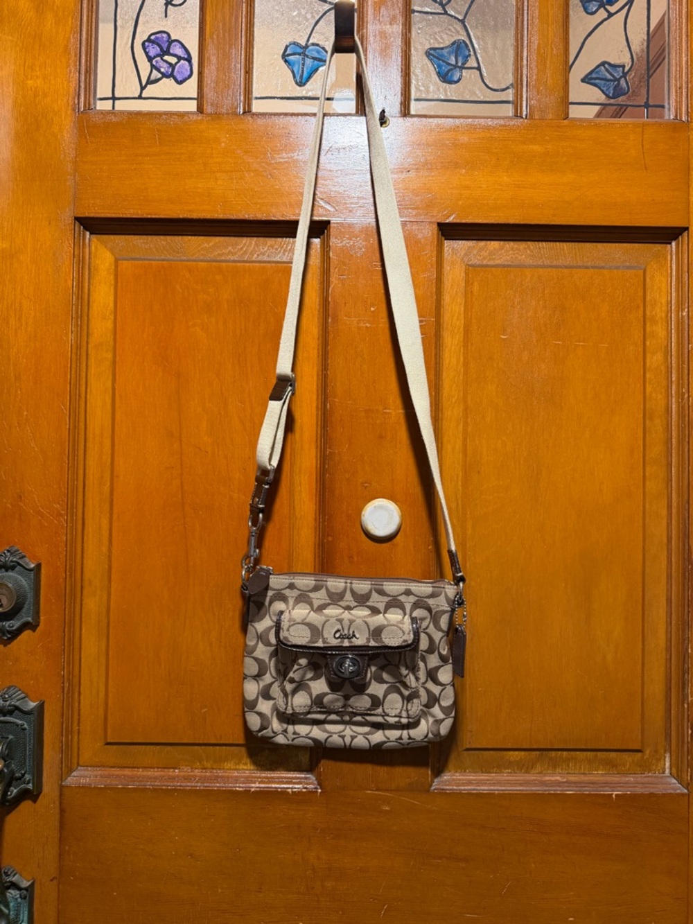 Coach Signature Patent Trim Turnlock Pocket Crossbody Shoulder Handbag Purse